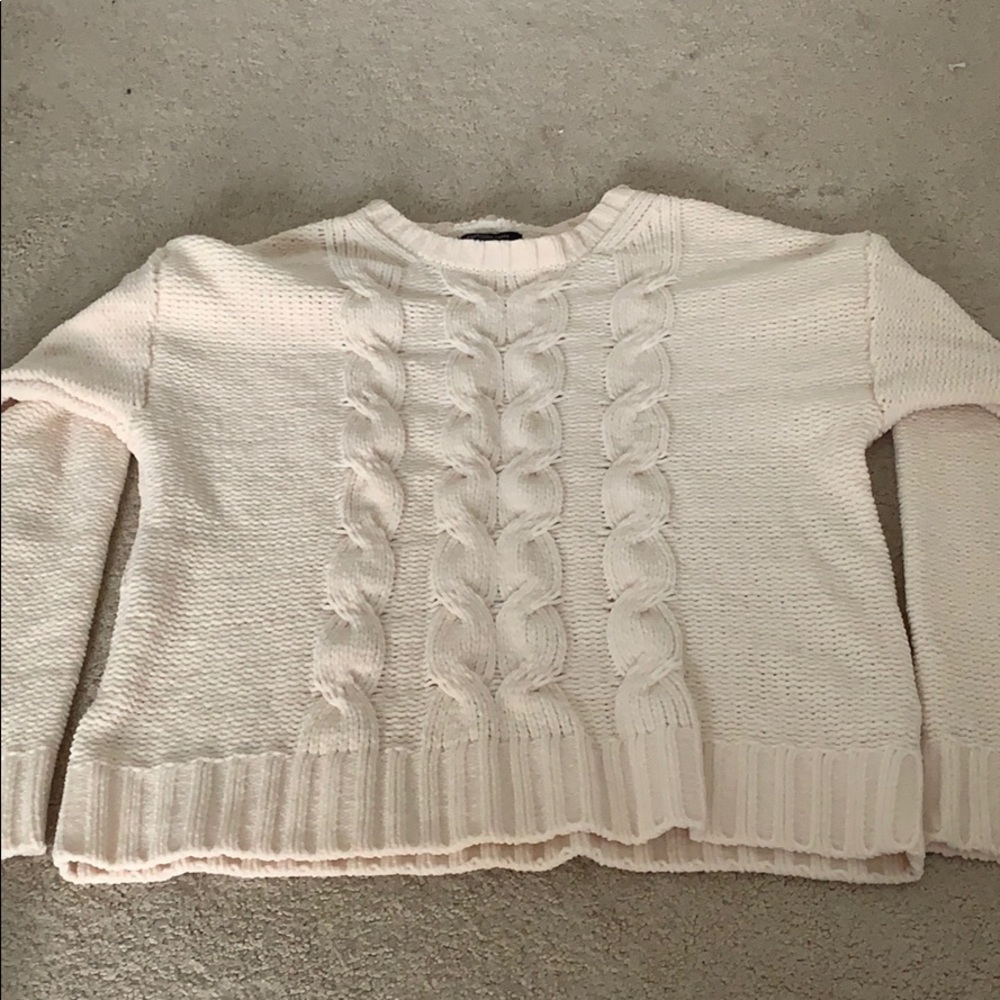 american eagle white sweater